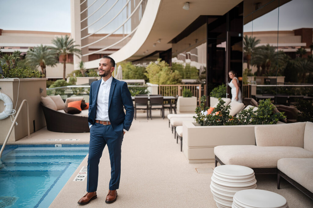 Wedding Timeline Without a Planner: Red Rock Resort Las Vegas First Look