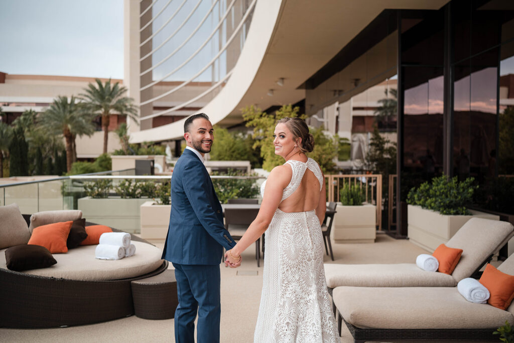 Wedding Timeline Without a Planner: Red Rock Resort Las Vegas First Look