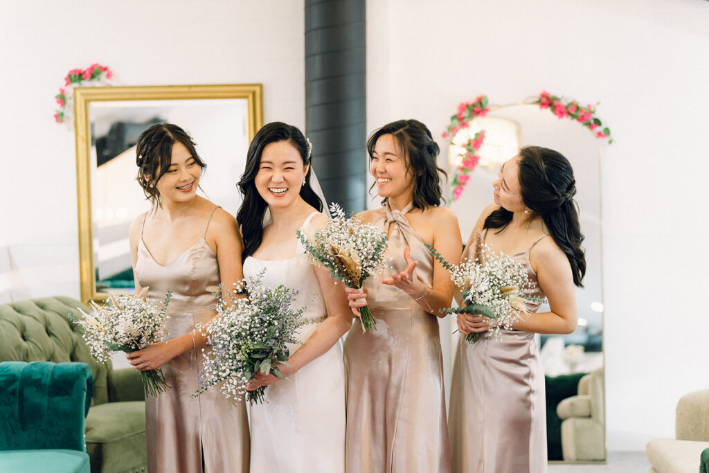 Wedding Timeline Without a Planner: Bride and Bridesmaids 