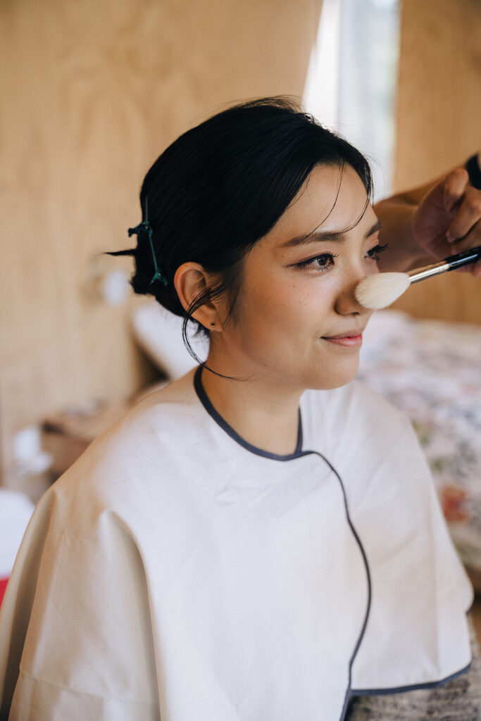 Wedding Timeline Without a Planner: Bride Getting Hair and Make Up